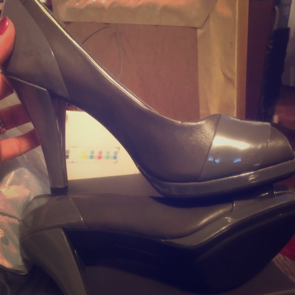 Kenneth Cole heels